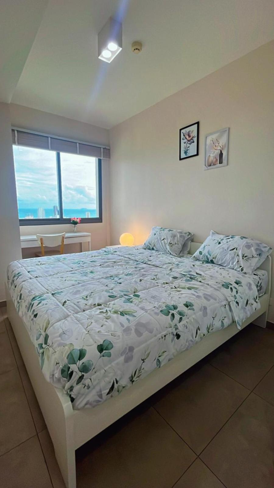 Sea View -High Floor 2 Bed Room Excellent Location Pattaya Exterior foto